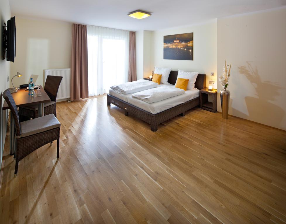 Guesthouse MHG Kültér fotó